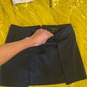 Authentic Gucci mini skirt 4